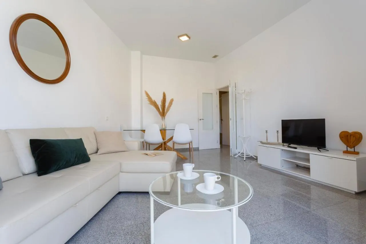 Apartamentos El Capitan Veneno By Cadiz4Rentals