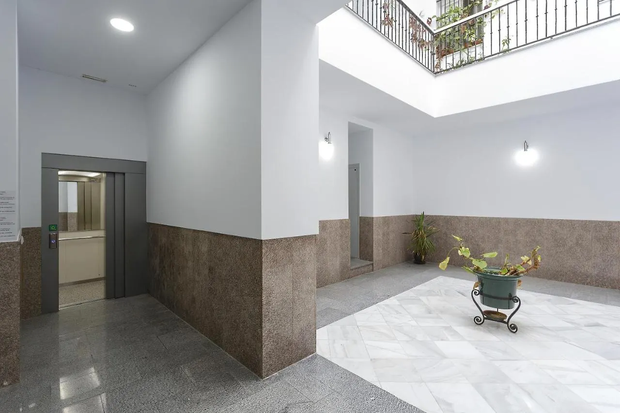 Apartamentos El Capitan Veneno By Cadiz4Rentals Apartment