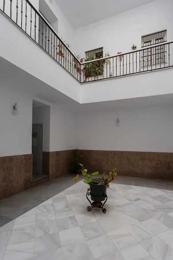 Apartment Apartamentos El Capitan Veneno By Cadiz4Rentals