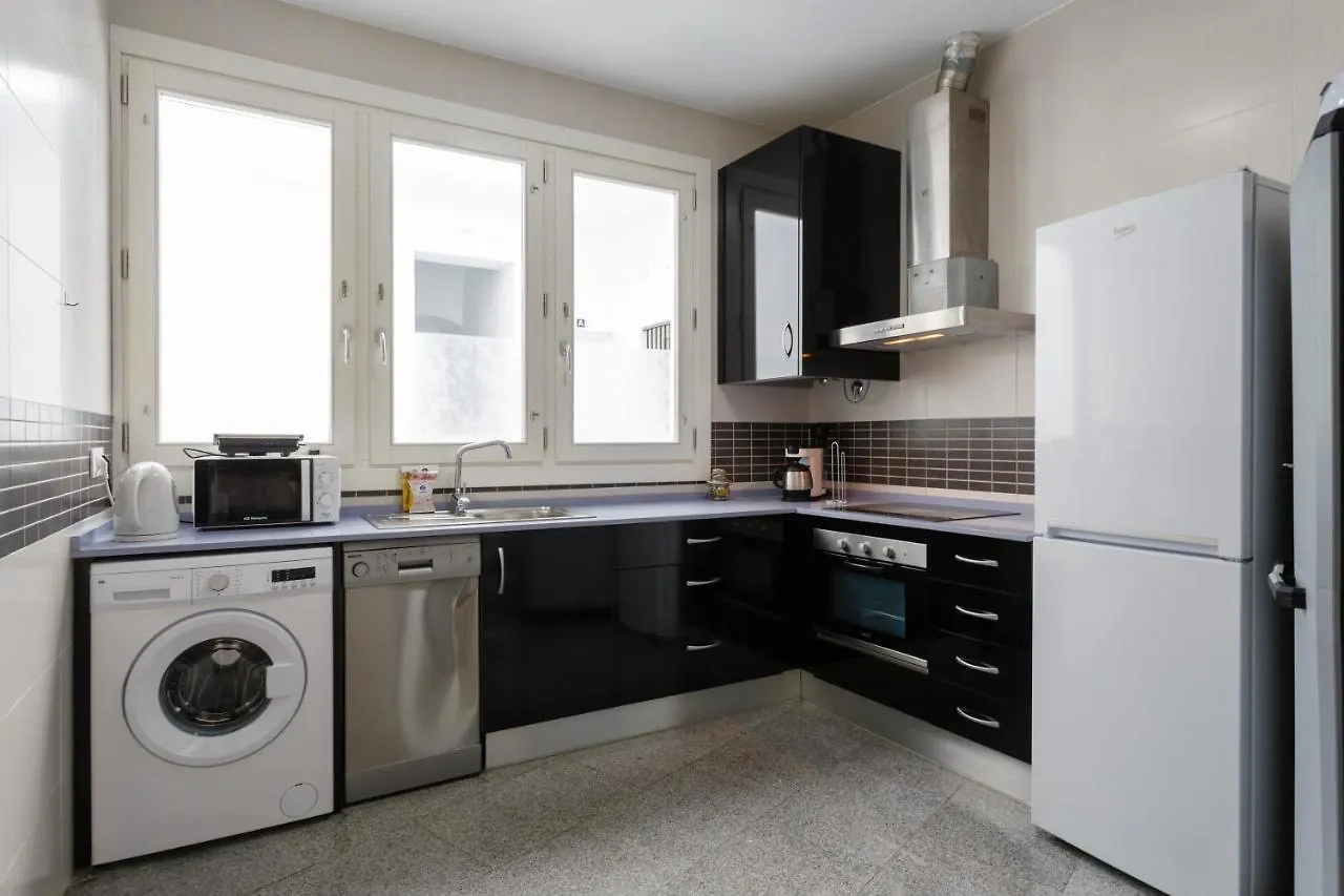 Apartamentos El Capitan Veneno By Cadiz4Rentals 0*, Cadice